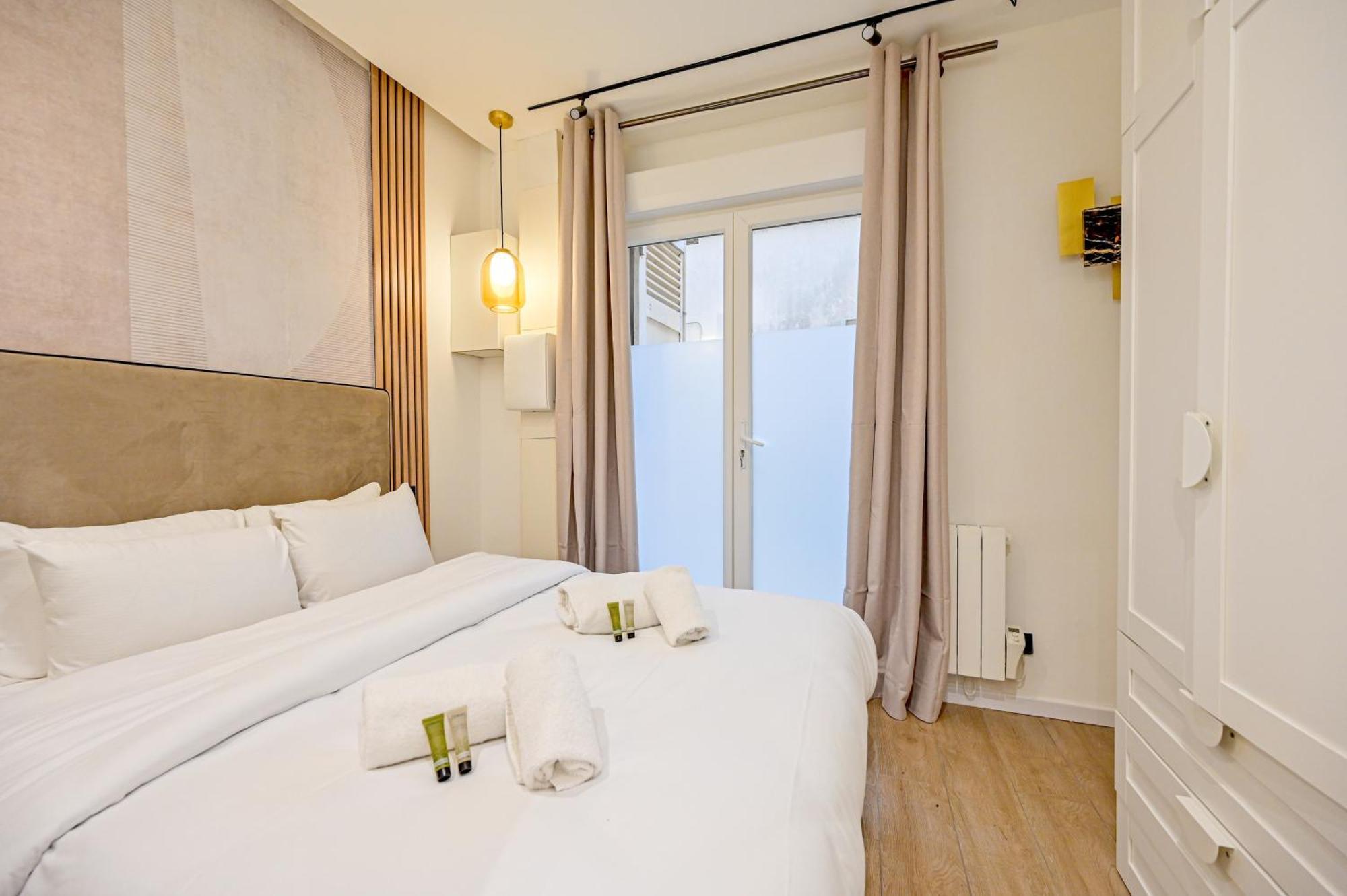 Appartement Relax In A Stylish Flat In Montmartre à Paris Extérieur photo